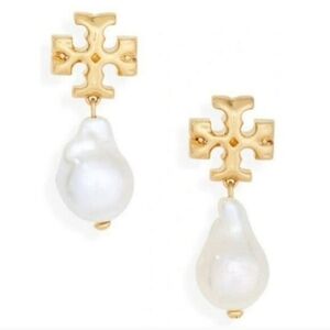 Tory Bruch Roxanne Cultured Pearl Drop EarringsTory Burch $168